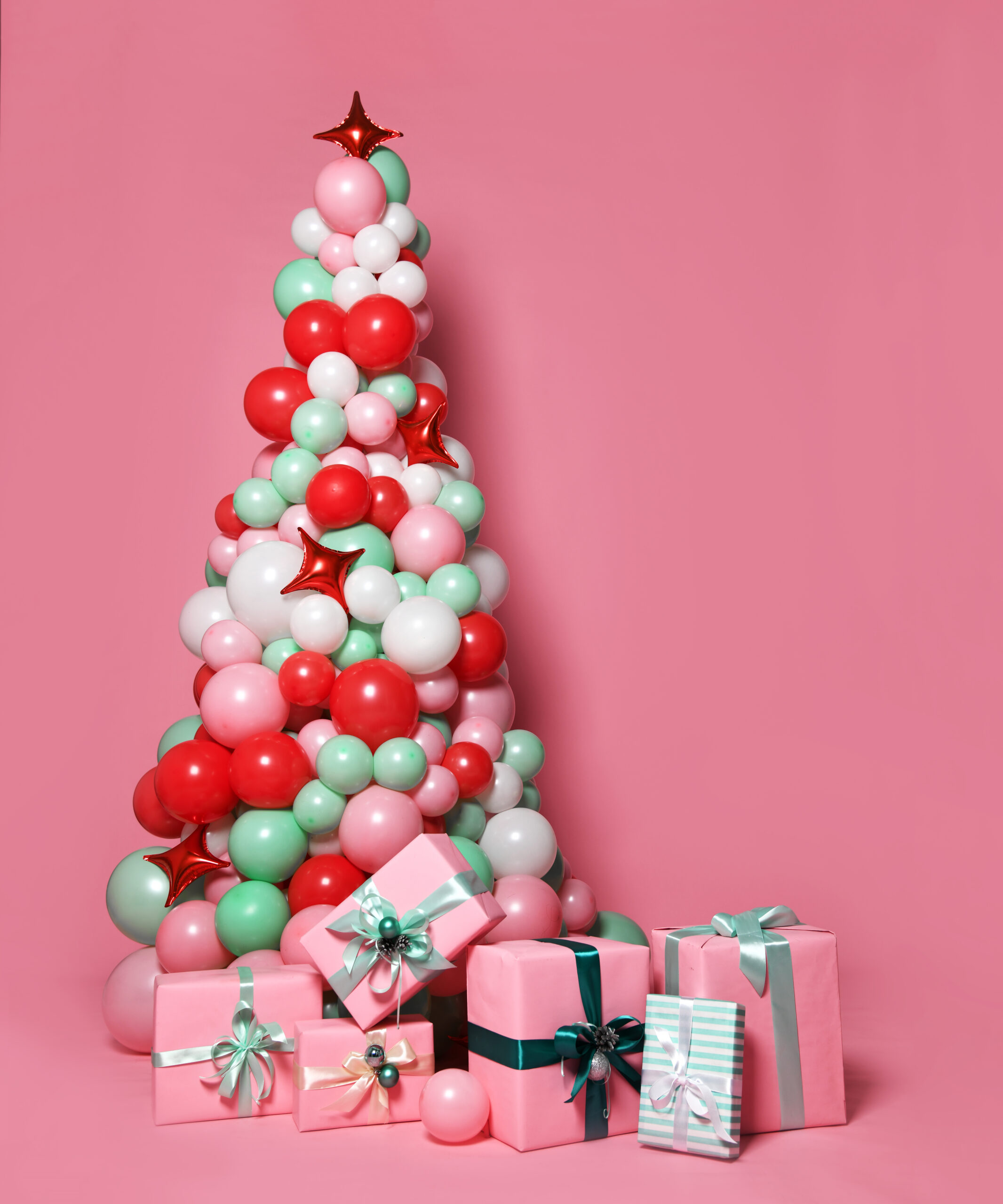 Tree Balloon Decoration